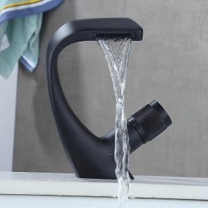 Mitigeur lavabo noir mat cascade ferri